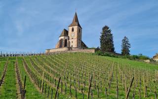 Entdecken Sie Hunawihr und die Kirche Saint-Jacques-le-Majeur mit einem kommentierten Rundgang